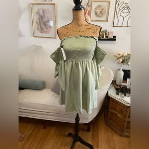 Off shoulders shirred dress M